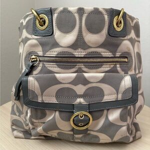 Coach Penelope Signature Bag/Wallet